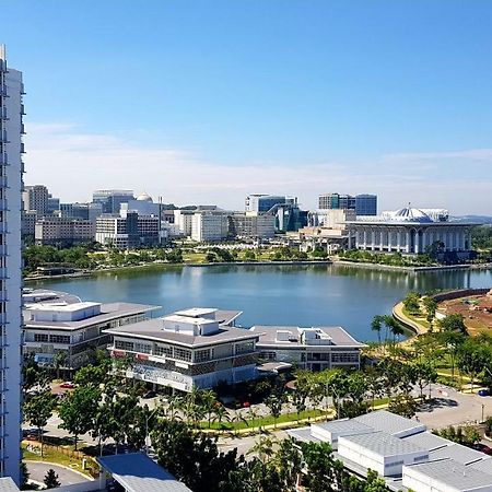 Ayer8 Putrajaya Guesthouse Экстерьер фото