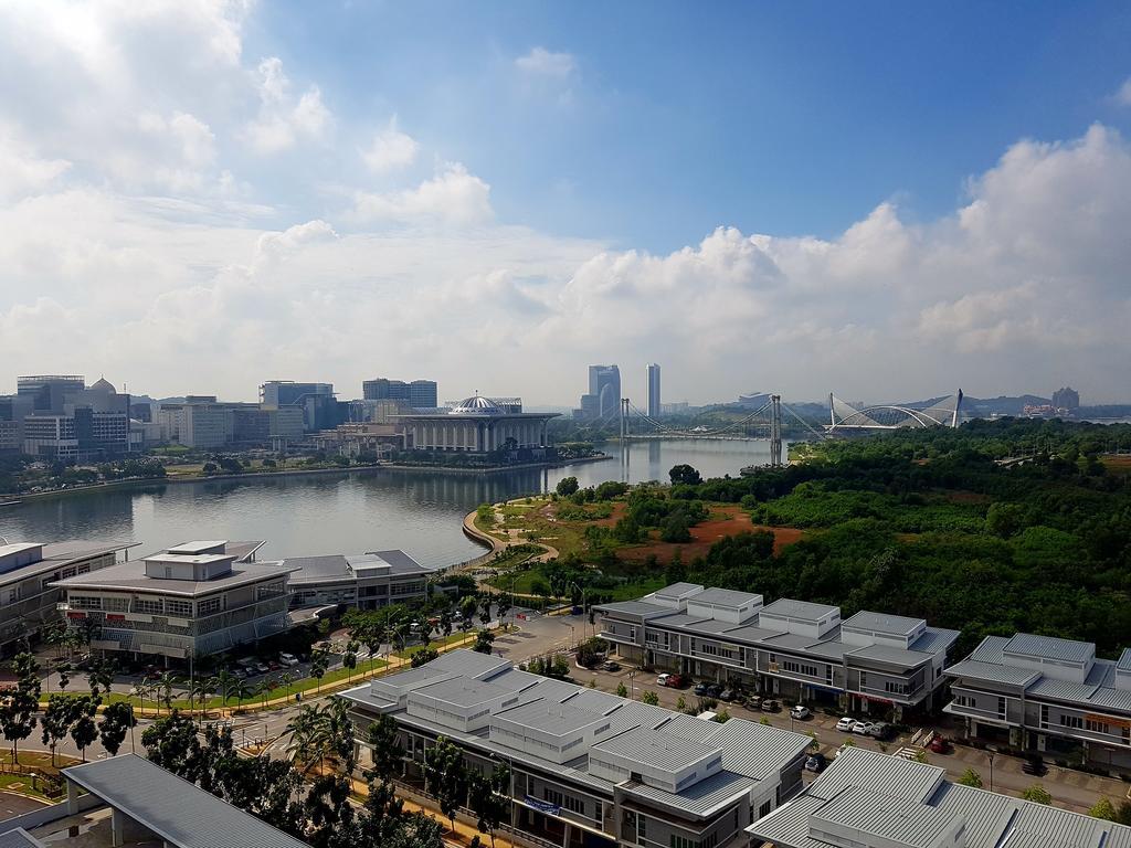 Ayer8 Putrajaya Guesthouse Экстерьер фото